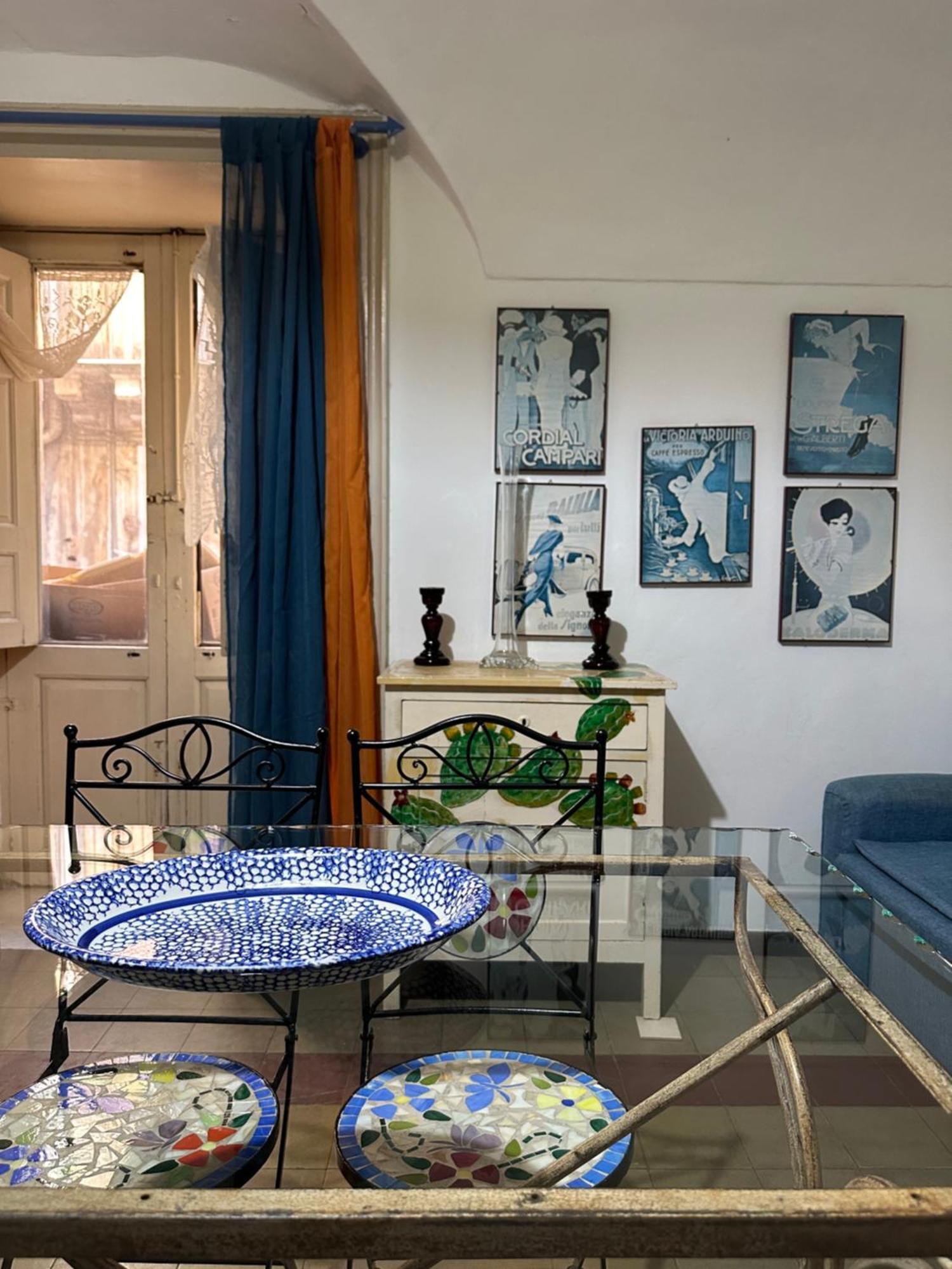Appartamento Oldtown Centro Storico 카타니아 외부 사진