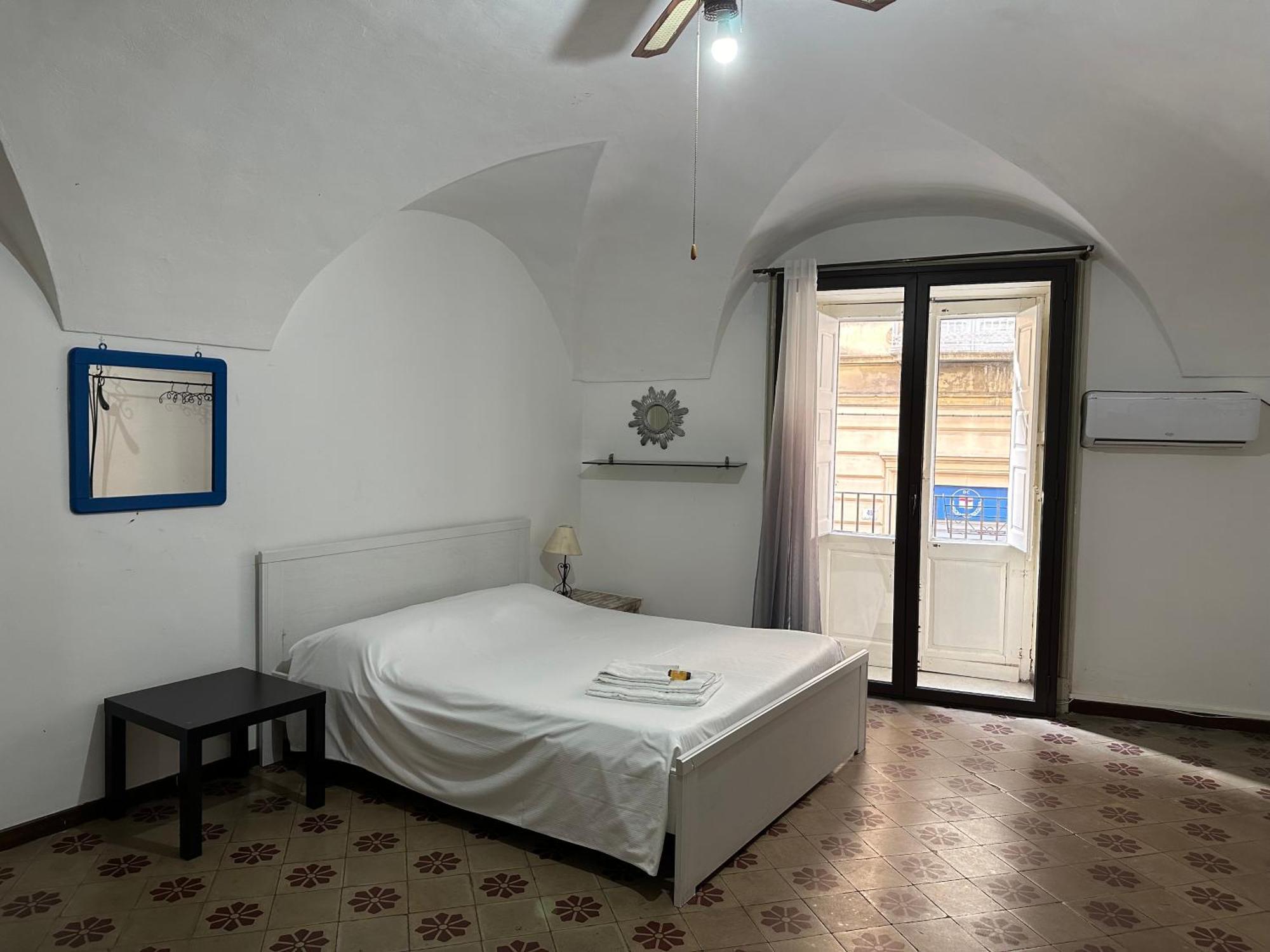 Appartamento Oldtown Centro Storico 카타니아 외부 사진